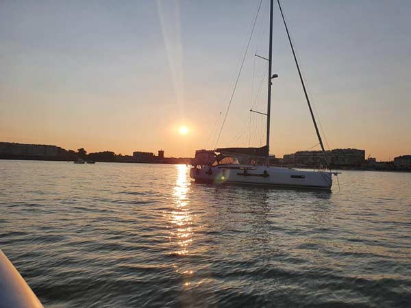 Afterwork en Vendée avec Loc and boat, location de bateau aux Sables d'Olonne