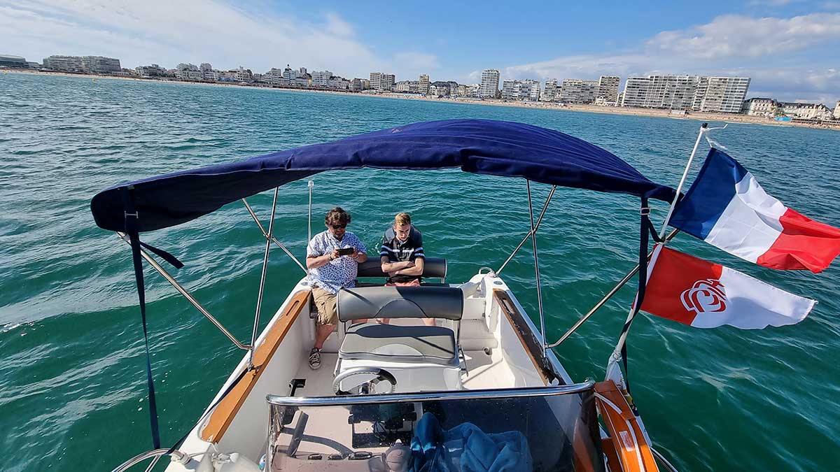 Location bateau coque open aux sables d'Olonne